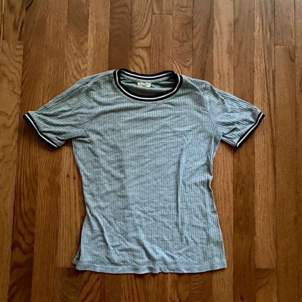 Gray Ribbed Tee